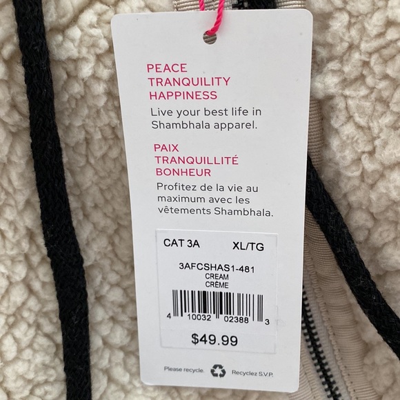 SOLD❗️NWT Hooded zipper front 100% Polyester X-Large - Picture 4 of 5